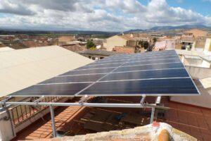 Beneficios de una instalación fotovoltaica de autoconsumo conectada, por Grupo Jalcris