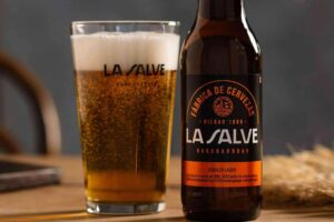Cervezas LA SALVE lanza la campaña ‘SER DE BILBAO’