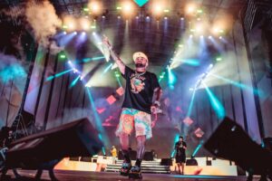 Reggaeton Beach Festival anuncia sus primeros artistas para su gira 2024